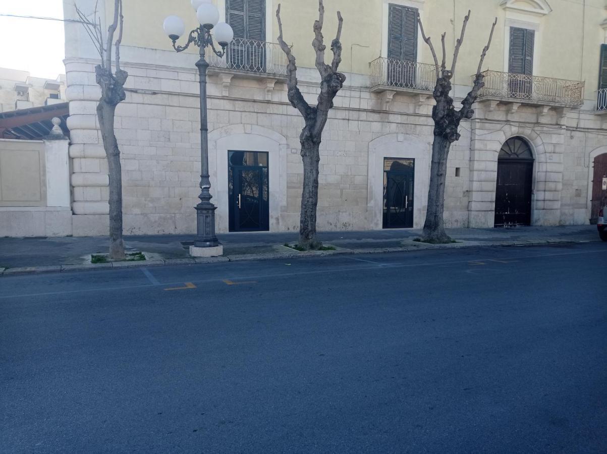 Suites Elifani Trani Exterior photo