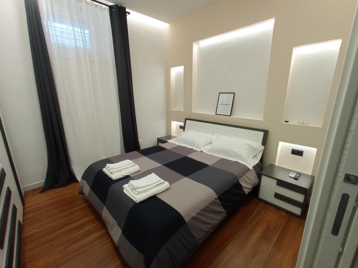 Suites Elifani Trani Exterior photo